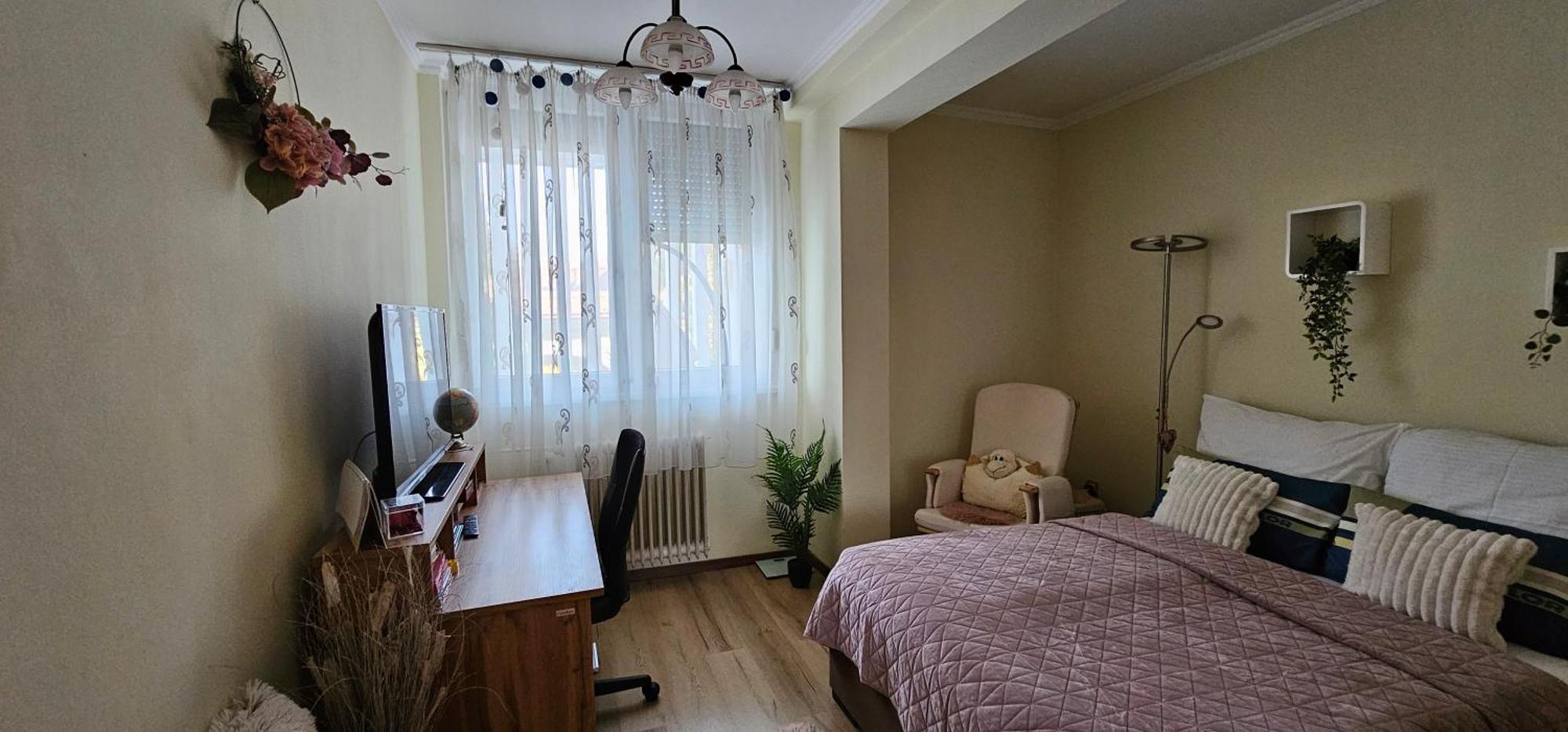 Anna Gyoengye Apartman デブレツェン エクステリア 写真